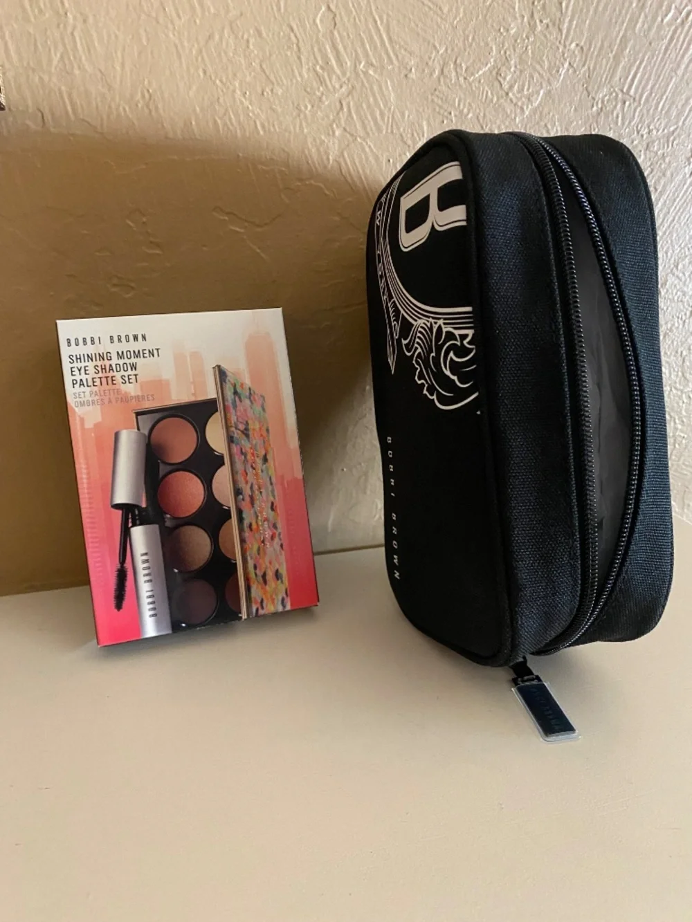 BOBBI BROWN SHINING MOMENT EYE SHADOW SET KERRI ROSANTHAL W/ MASCARA & ZIPPOUCH